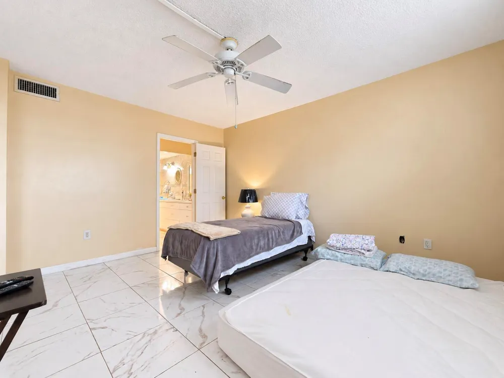 2999 POINT EAST DRIVE #C109 Aventura, FL 33160