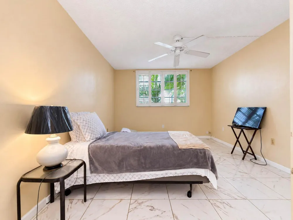 2999 POINT EAST DRIVE #C109 Aventura, FL 33160