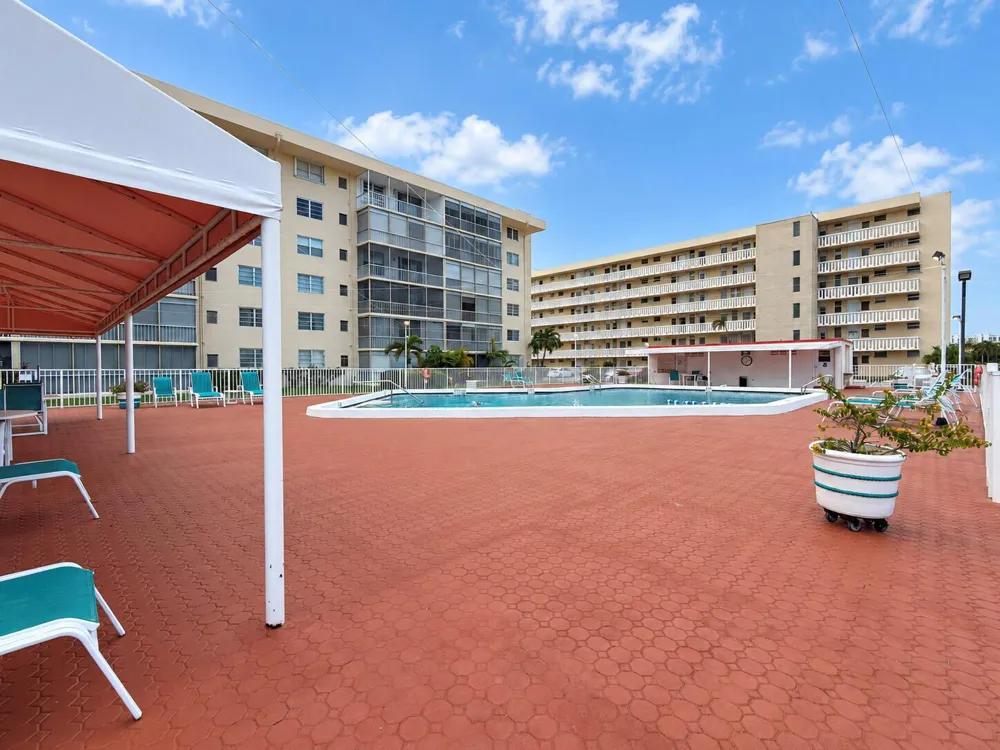 2999 POINT EAST DRIVE #C109 Aventura, FL 33160
