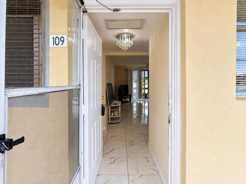 2999 POINT EAST DRIVE #C109 Aventura, FL 33160