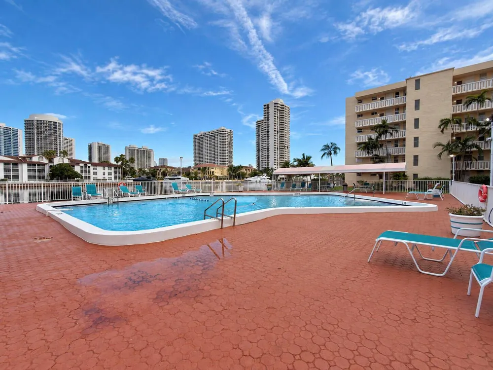 2999 POINT EAST DRIVE #C109 Aventura, FL 33160
