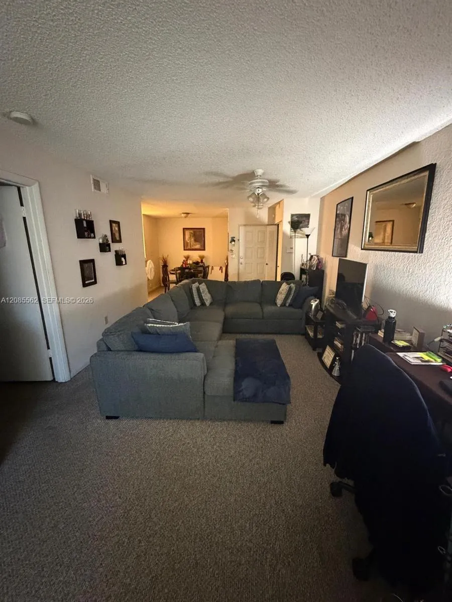 Address Not Shown Oakland Park, FL 33309