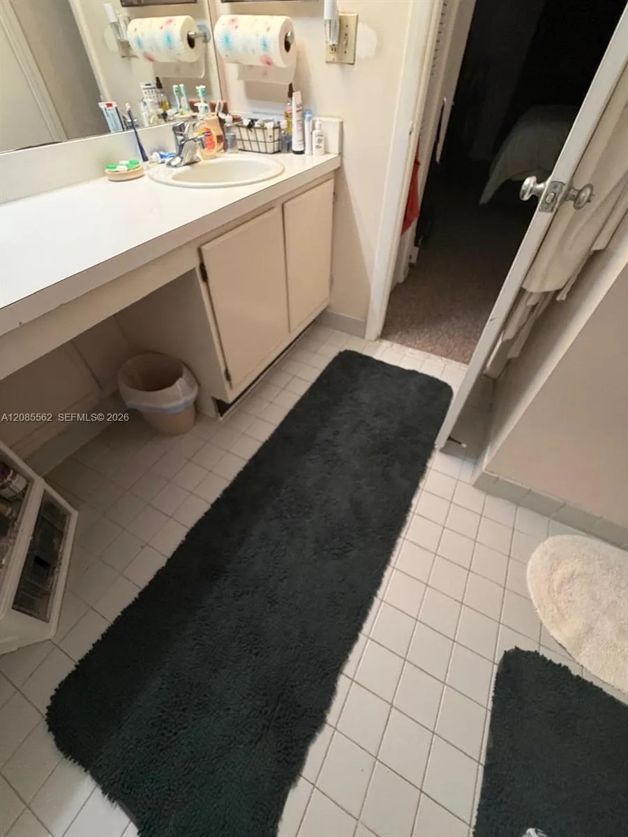 Address Not Shown Oakland Park, FL 33309