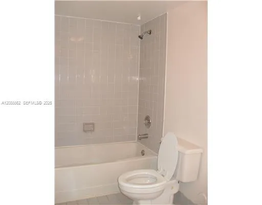 Address Not Shown Oakland Park, FL 33309