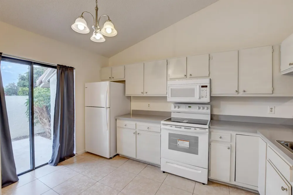 499 HARDWOOD PLACE Boca Raton, FL 33431