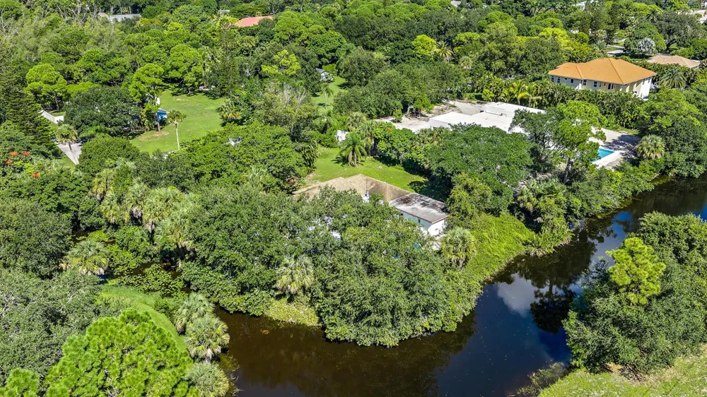 8550 Nashua Drive Palm Beach Gardens, FL 33418