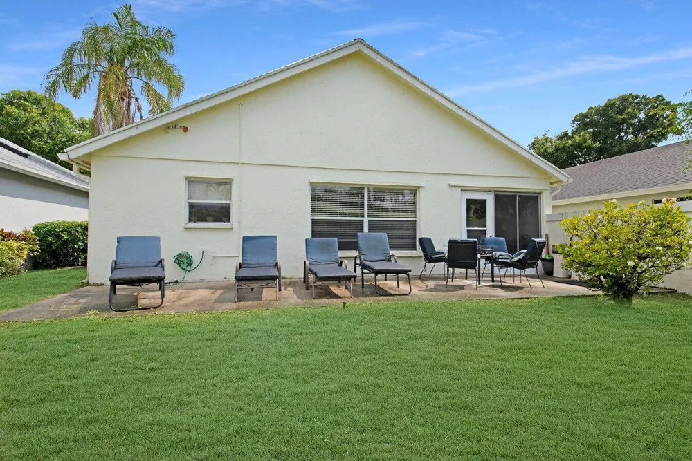 7872 Mansfield Hollow Road Delray Beach, FL 33446