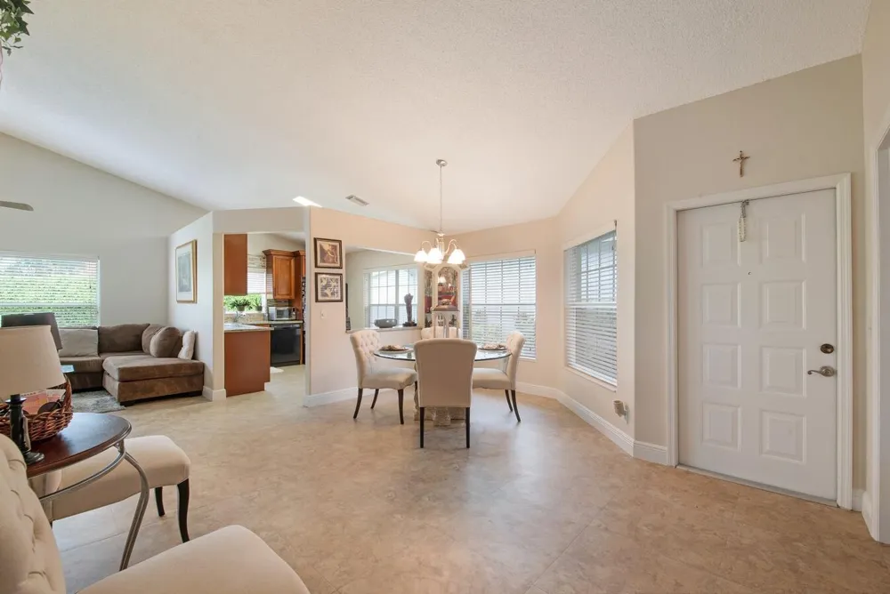7872 Mansfield Hollow Road Delray Beach, FL 33446