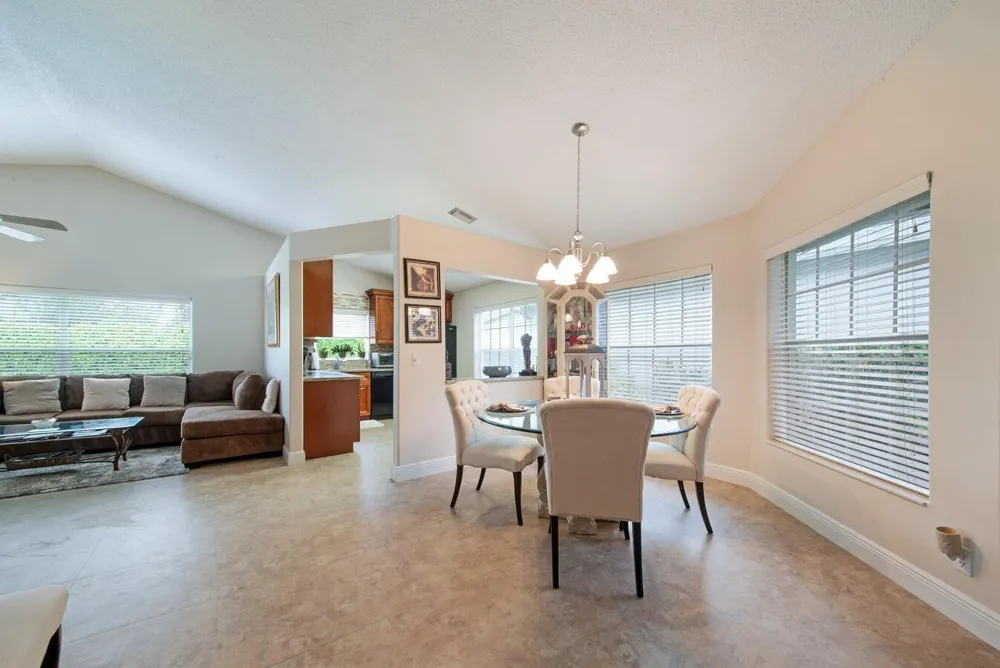 7872 Mansfield Hollow Road Delray Beach, FL 33446