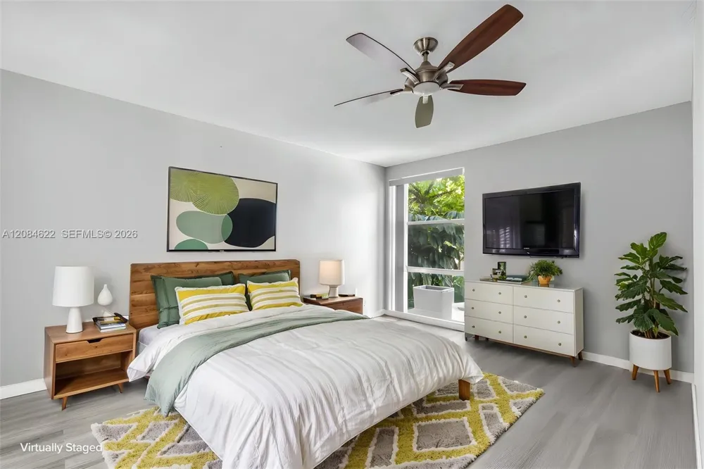 17620 Atlantic Blvd #315 Sunny Isles Beach, FL 33160