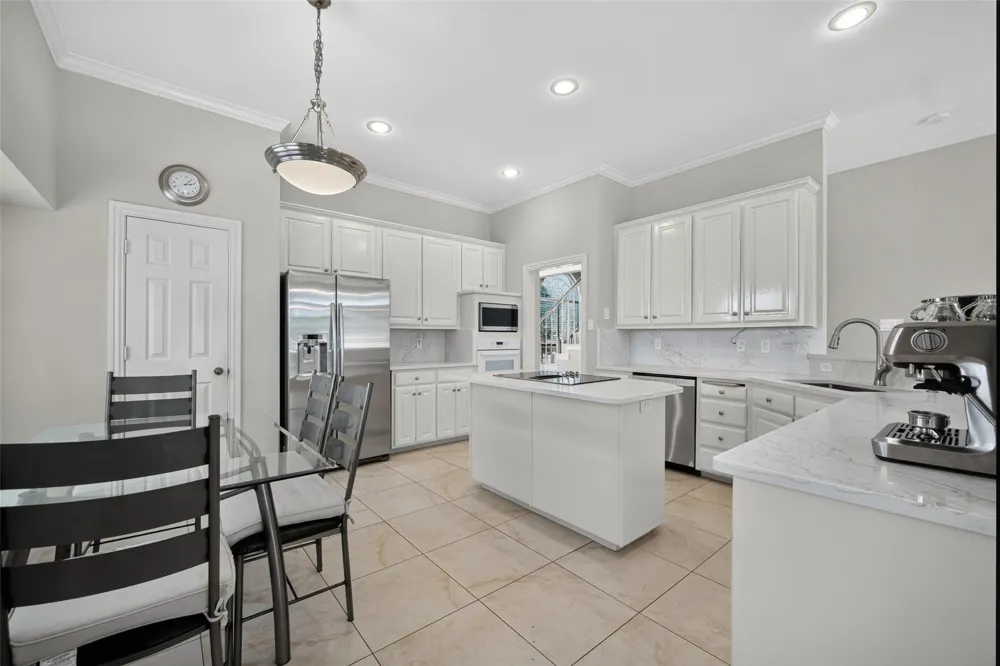 1804 Canoe Way Carrollton, TX 75010