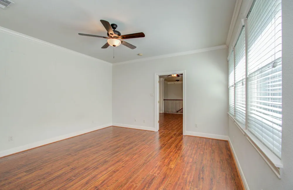 10205 Brooktree Drive Houston, TX 77043