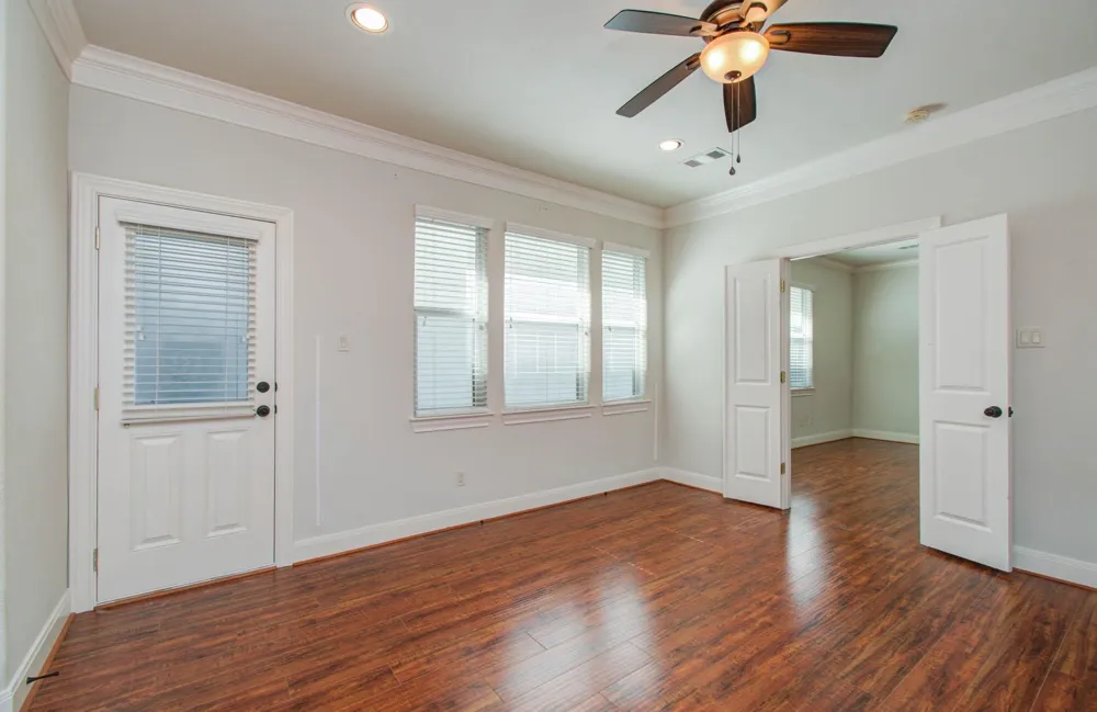 10205 Brooktree Drive Houston, TX 77043