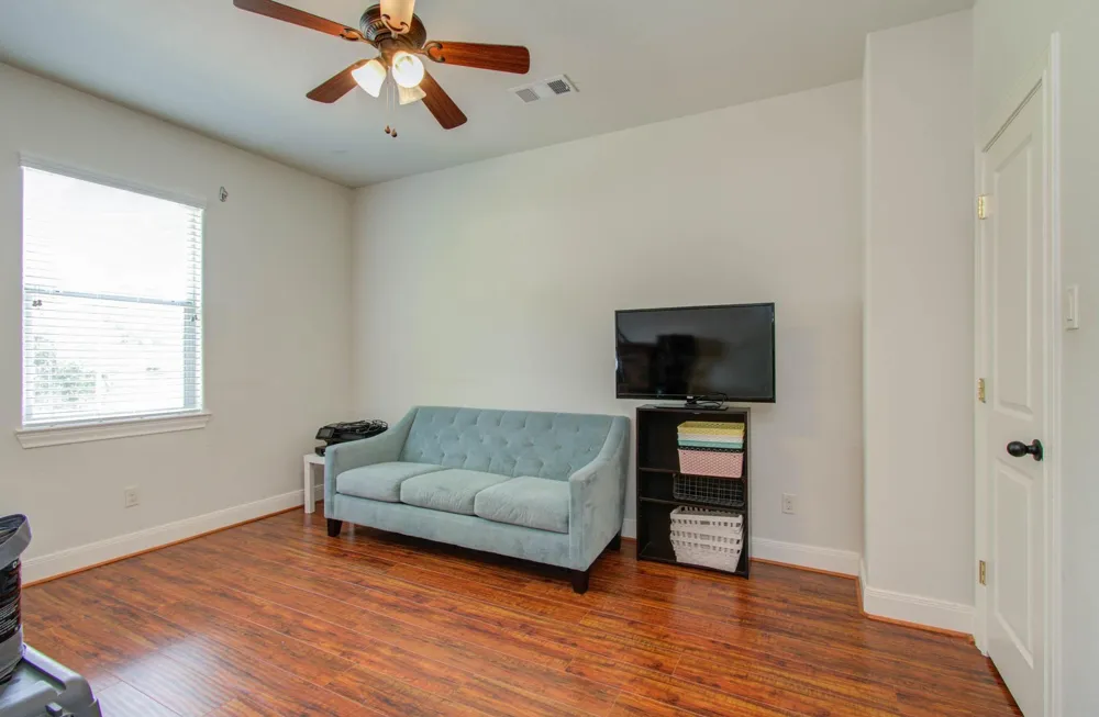 10205 Brooktree Drive Houston, TX 77043