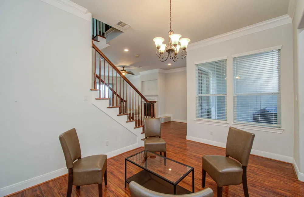 10205 Brooktree Drive Houston, TX 77043