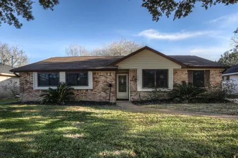 11010 Sagecrest Lane