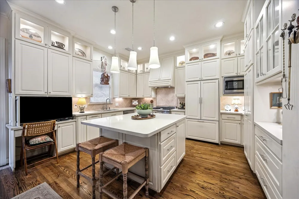 2314 Huldy Street #B Houston, TX 77019
