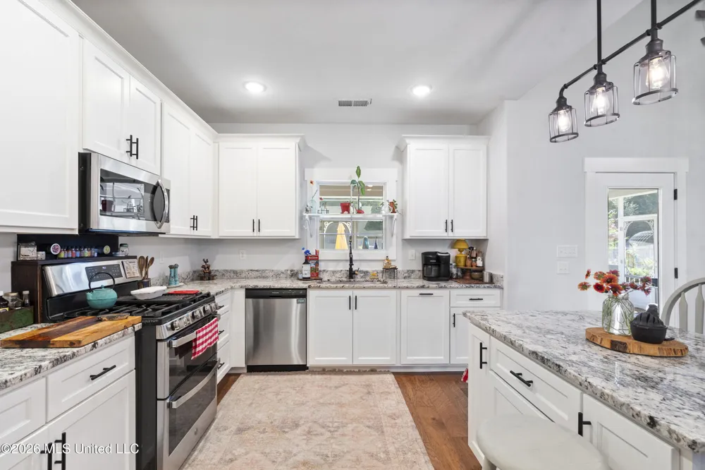 3256 Grayson Creek Drive Southaven, MS 38672