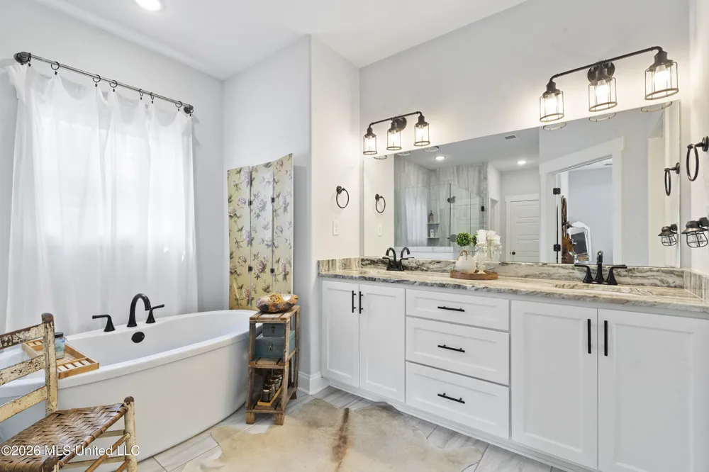 3256 Grayson Creek Drive Southaven, MS 38672