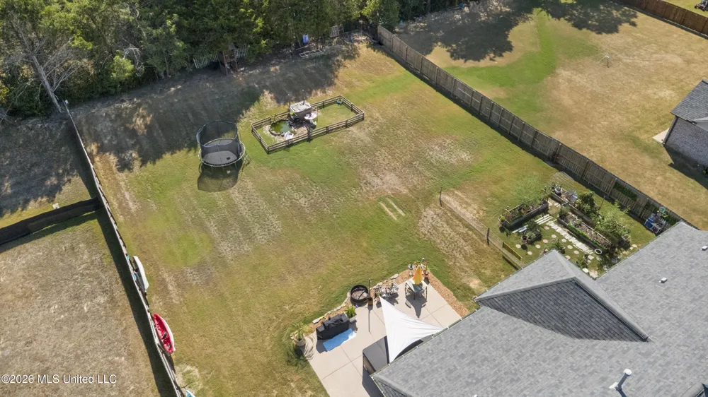 3256 Grayson Creek Drive Southaven, MS 38672