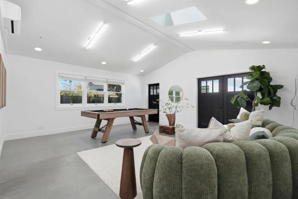 766 Arroyo Road Los Altos, CA 94024