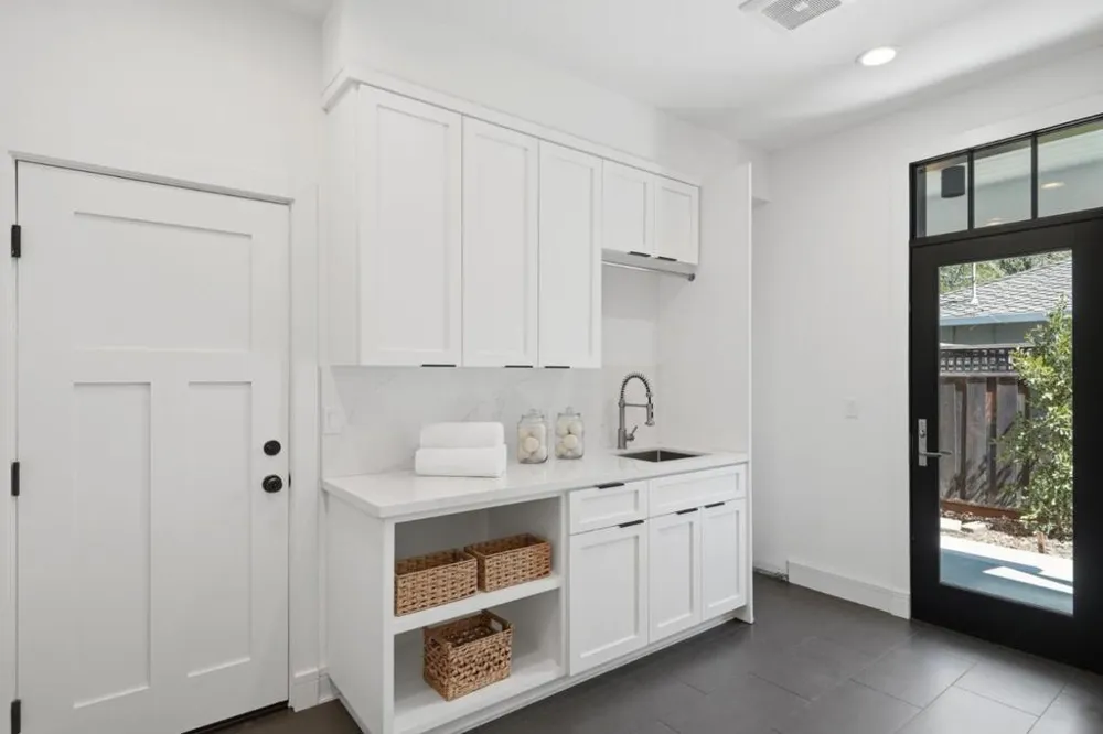 766 Arroyo Road Los Altos, CA 94024