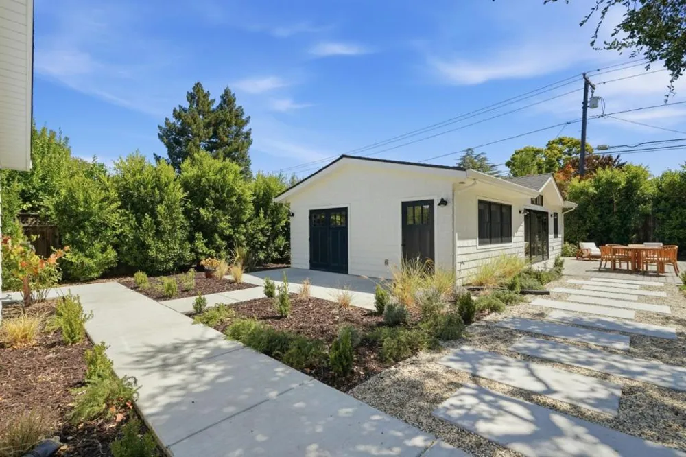 766 Arroyo Road Los Altos, CA 94024