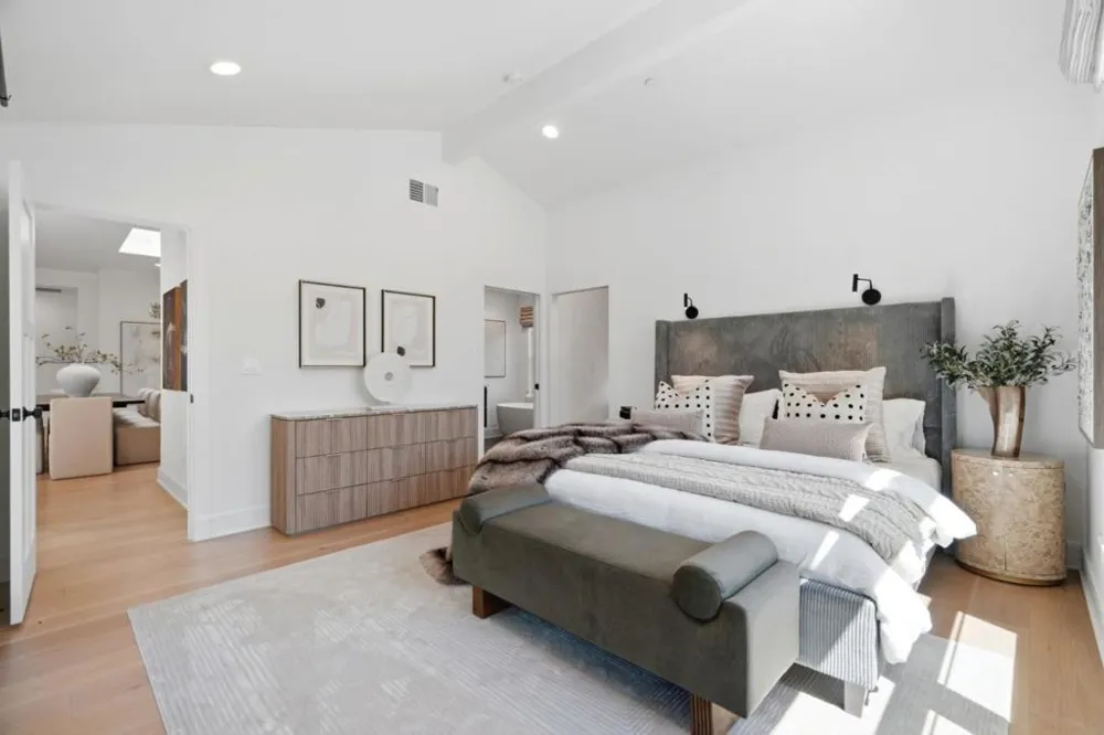 766 Arroyo Road Los Altos, CA 94024