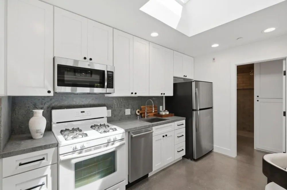 766 Arroyo Road Los Altos, CA 94024