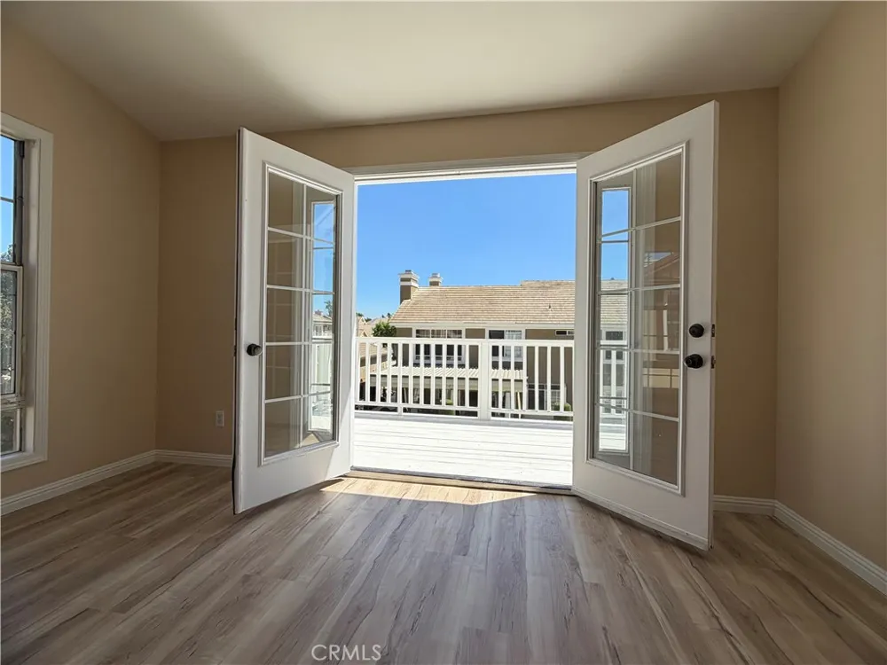 40320 Via Sonoro Murrieta, CA 92562