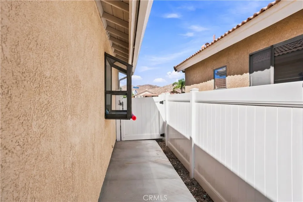 720 Via Casitas Hemet, CA 92545