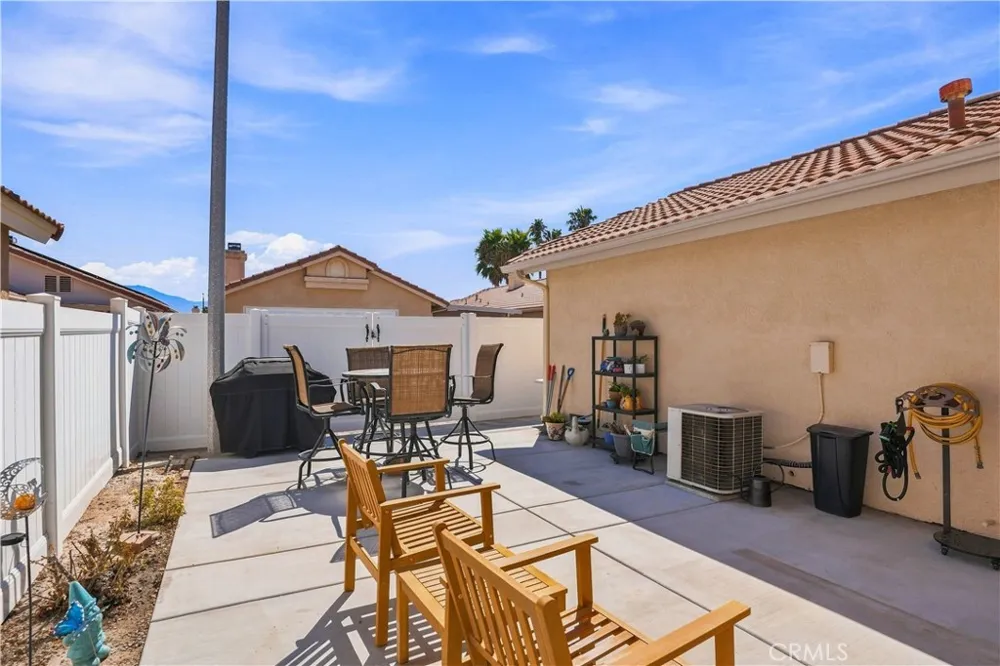 720 Via Casitas Hemet, CA 92545