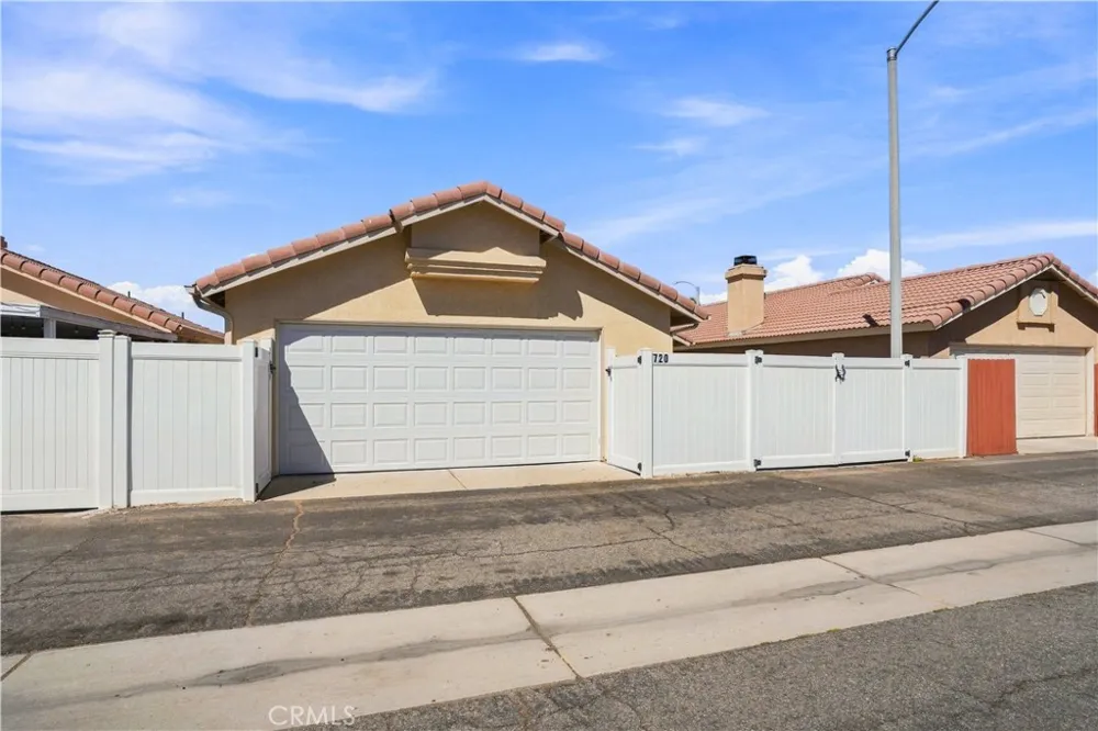 720 Via Casitas Hemet, CA 92545