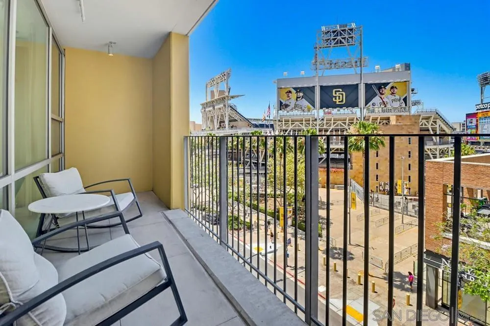 321 10Th Ave #512 San Diego, CA 92101