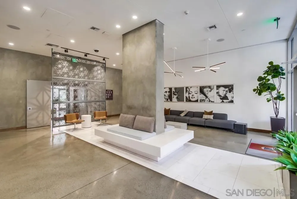 321 10Th Ave #512 San Diego, CA 92101