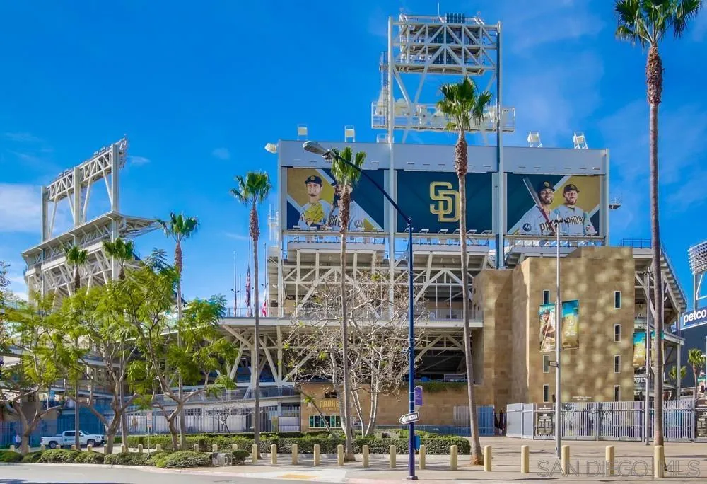 321 10Th Ave #512 San Diego, CA 92101