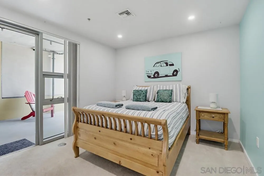 321 10Th Ave #512 San Diego, CA 92101