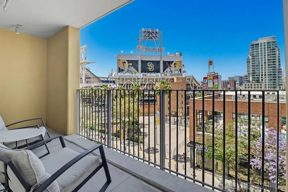 321 10Th Ave #512 San Diego, CA 92101