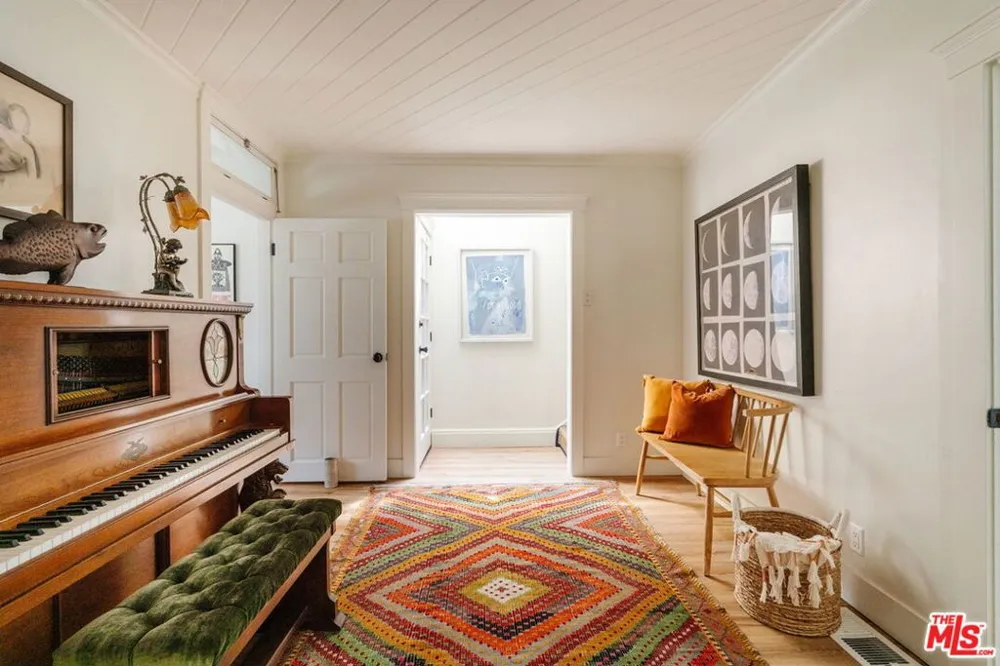 20939 Hillside Drive Topanga, CA 90290