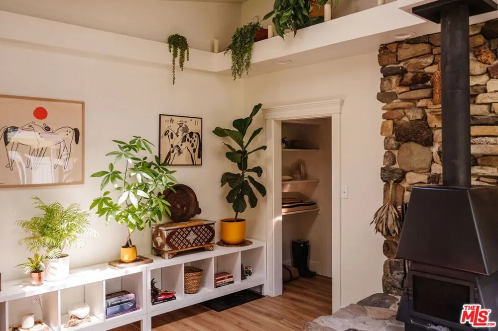 20939 Hillside Drive Topanga, CA 90290