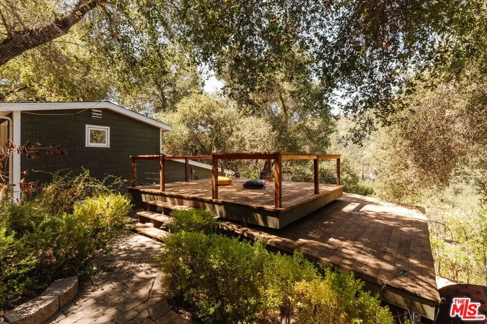 20939 Hillside Drive Topanga, CA 90290