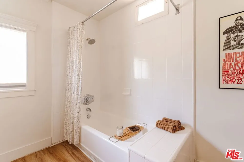 20939 Hillside Drive Topanga, CA 90290