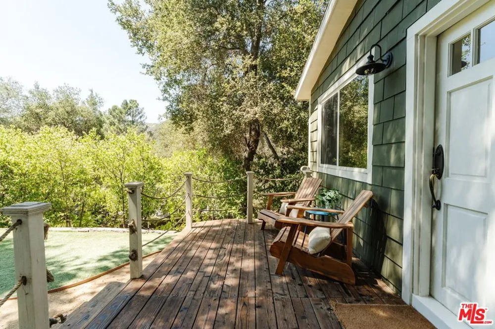20939 Hillside Drive Topanga, CA 90290