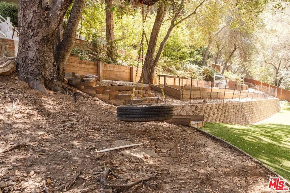 20939 Hillside Drive Topanga, CA 90290