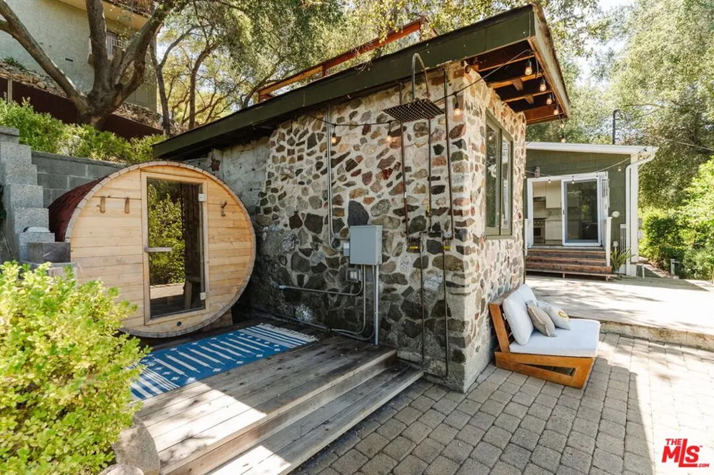 20939 Hillside Drive Topanga, CA 90290