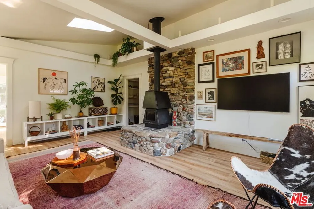 20939 Hillside Drive Topanga, CA 90290
