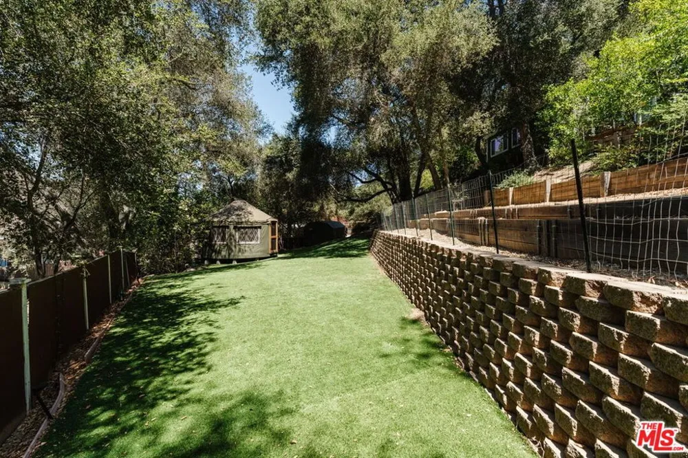 20939 Hillside Drive Topanga, CA 90290