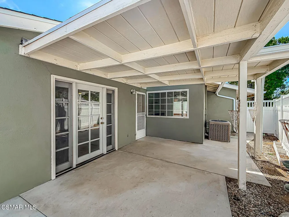 22671 Barcotta Drive Saugus, CA 91350