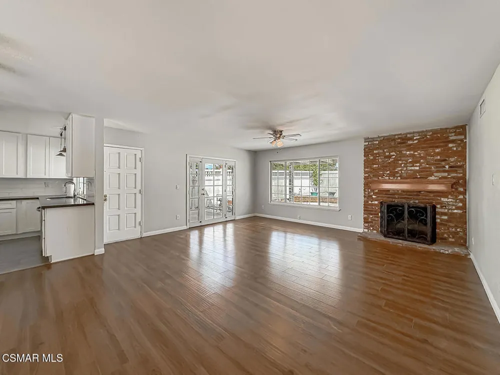 22671 Barcotta Drive Saugus, CA 91350