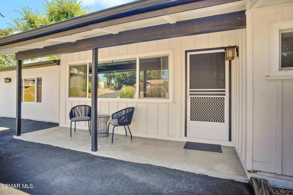 1160 Alamos Drive Thousand Oaks, CA 91362